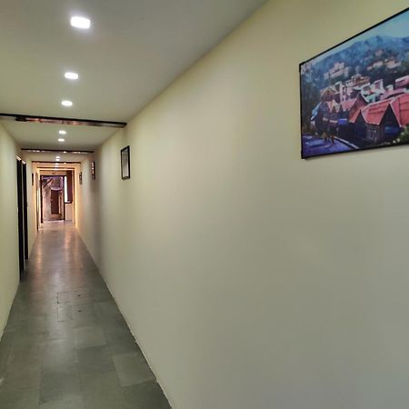 The Ashoka Inn 300Mts Walkable From Mall Road Shimla Buitenkant foto