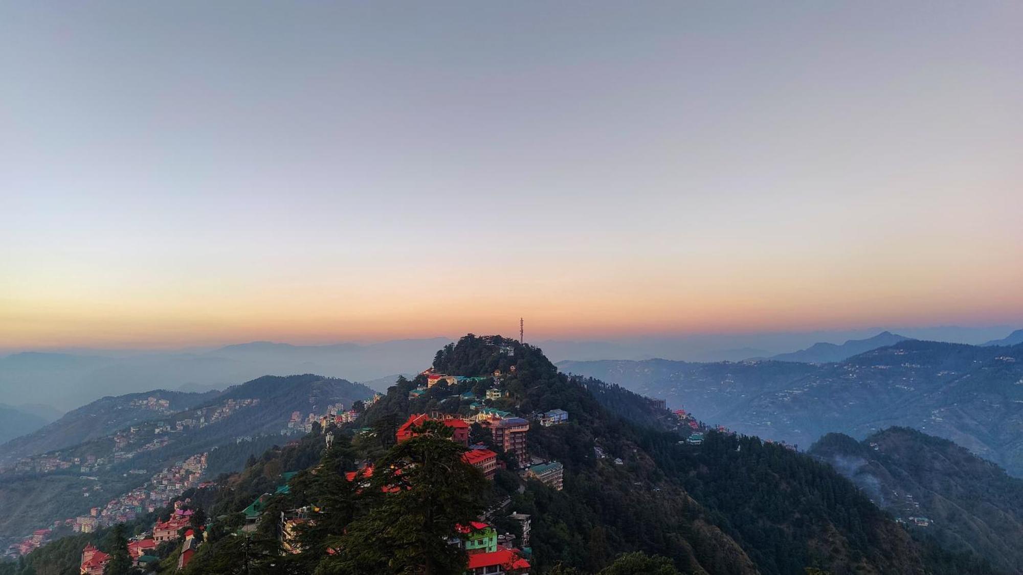 The Ashoka Inn 300Mts Walkable From Mall Road Shimla Buitenkant foto