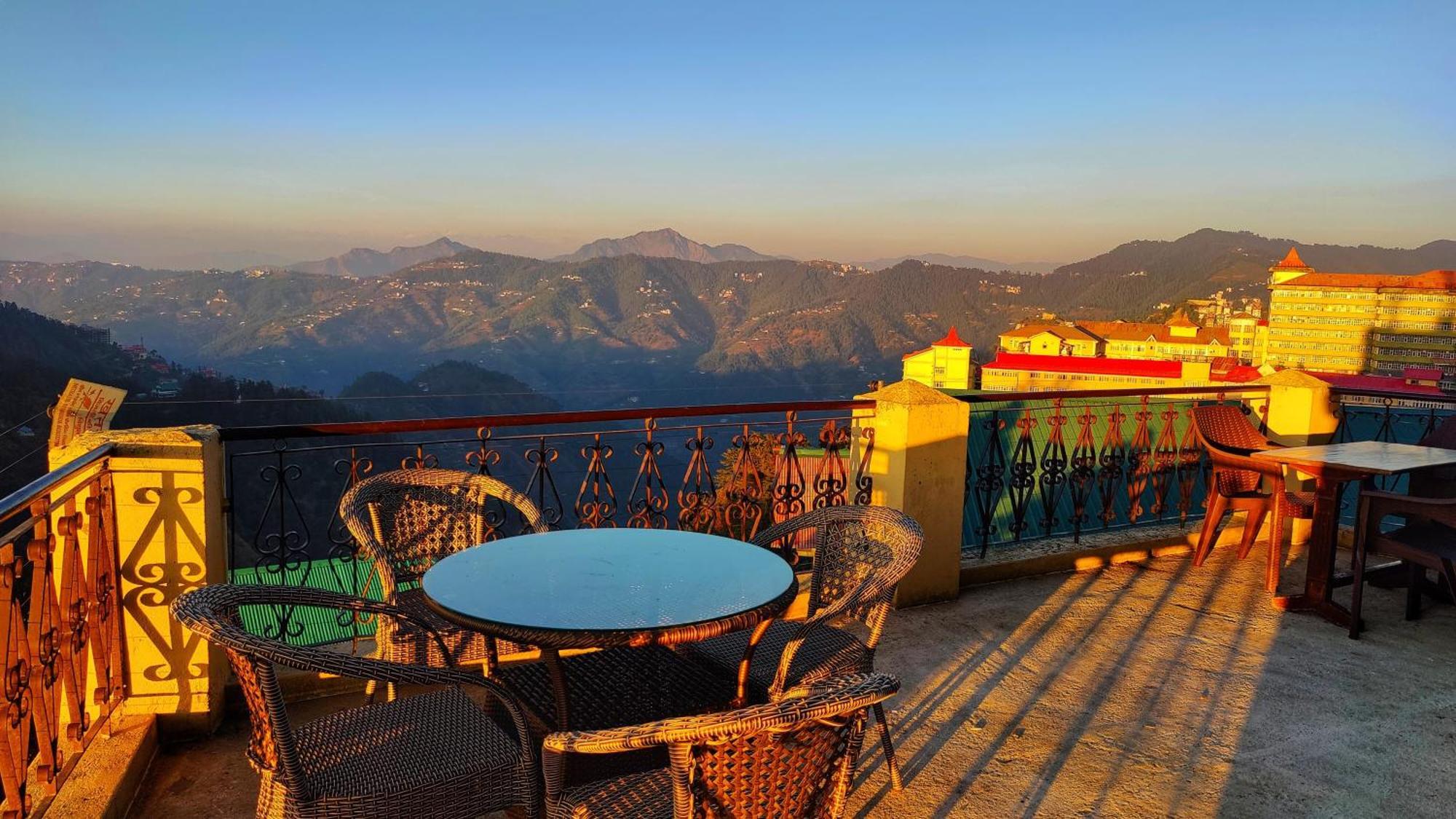 The Ashoka Inn 300Mts Walkable From Mall Road Shimla Buitenkant foto