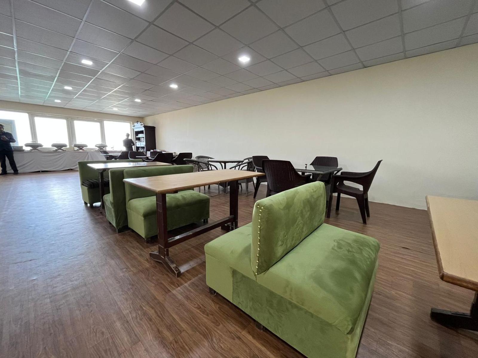 The Ashoka Inn 300Mts Walkable From Mall Road Shimla Buitenkant foto