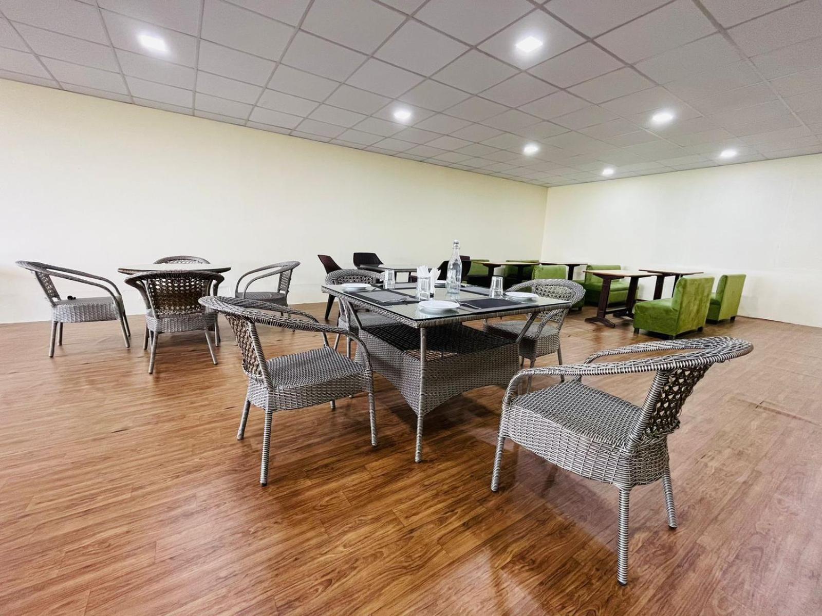 The Ashoka Inn 300Mts Walkable From Mall Road Shimla Buitenkant foto